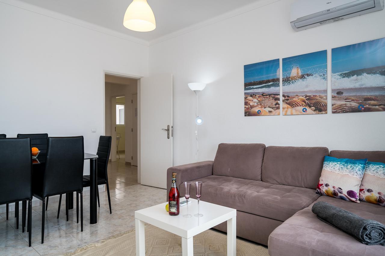 T2 Avenida- Frente Mar, Ar-Condicionado, Wifi Apartment Quarteira Ngoại thất bức ảnh