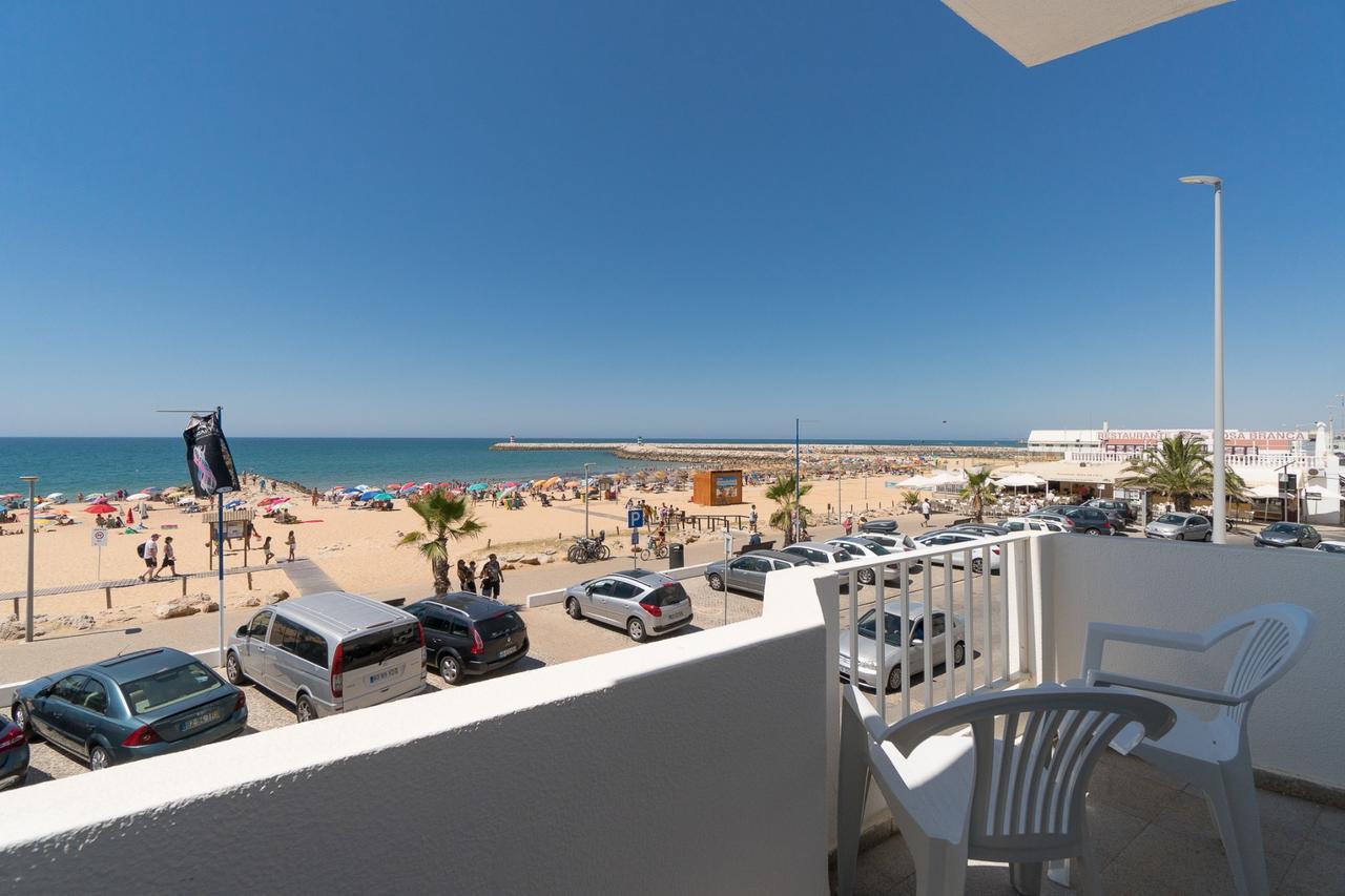 T2 Avenida- Frente Mar, Ar-Condicionado, Wifi Apartment Quarteira Ngoại thất bức ảnh